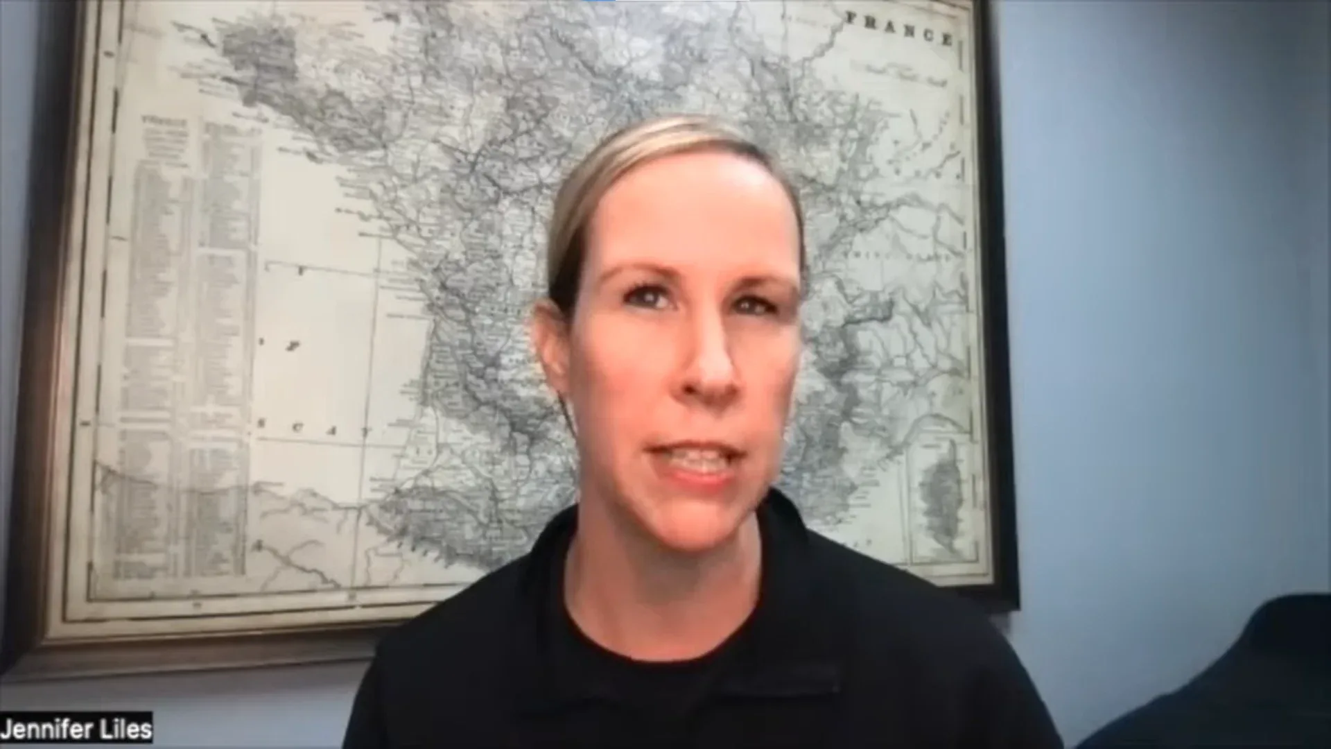 Dr Jennifer Liles, MD, Acupuncturist